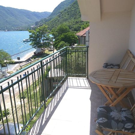 Apartmani Villa Radovic ริซาน ภายนอก รูปภาพ