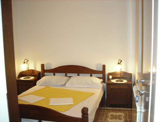 Apartmani Villa Radovic ริซาน ภายนอก รูปภาพ